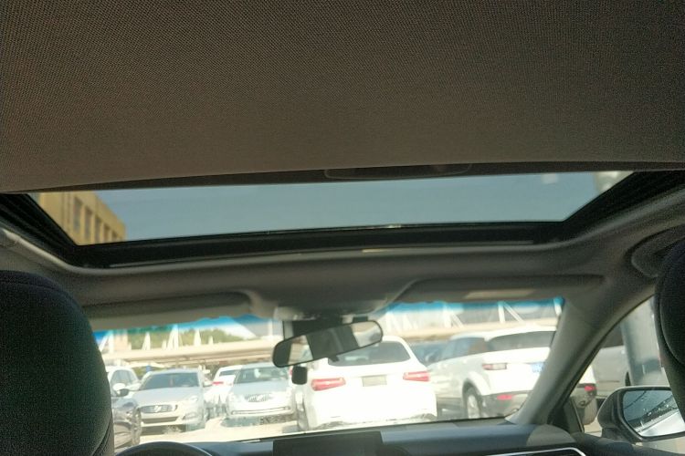 丰田 凯美瑞 2021款 双擎 2.5HGVP 领先版中控内饰22