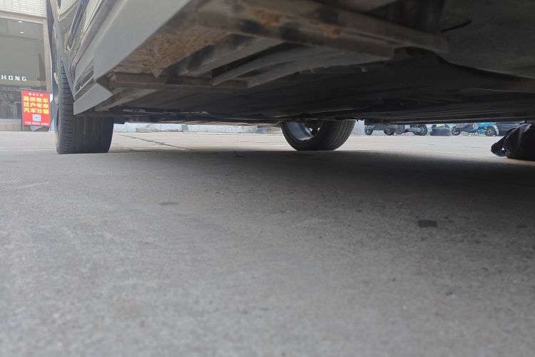 领克01 2021款 2.0TD 四驱暗夜版局部细节9002