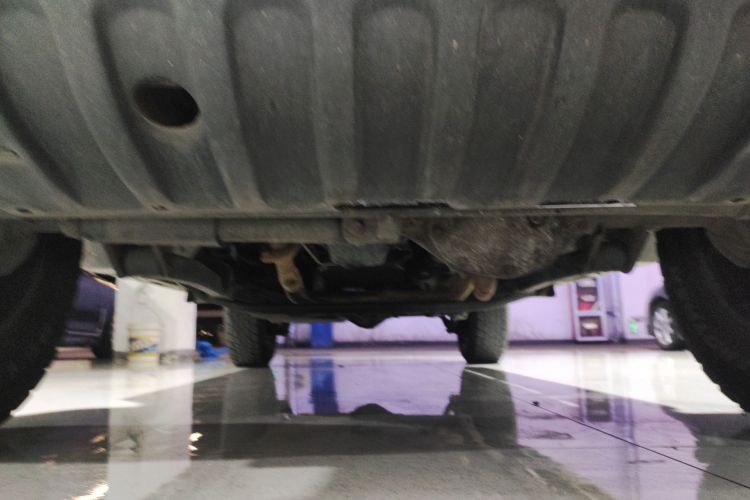 Jeep 牧马人 2015款 3.0L Sahara 四门舒享版局部细节9008