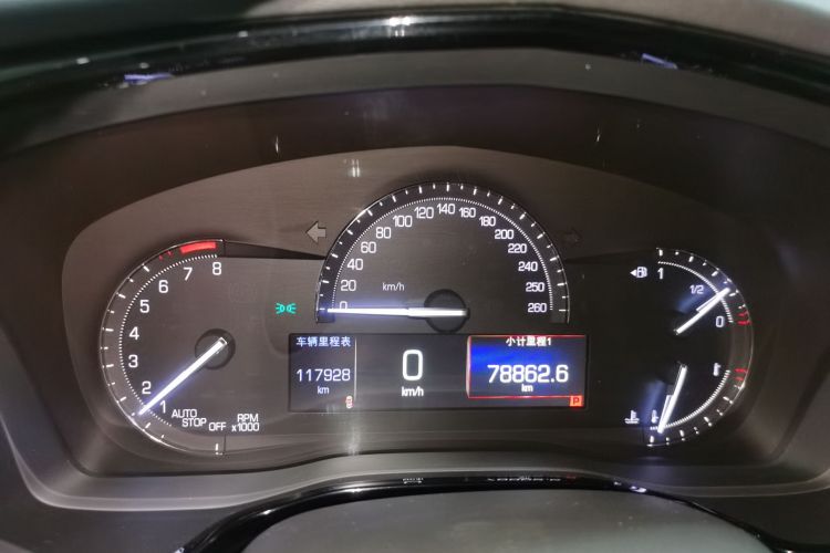 凯迪拉克XT5 2016款 25T 豪华型中控内饰14