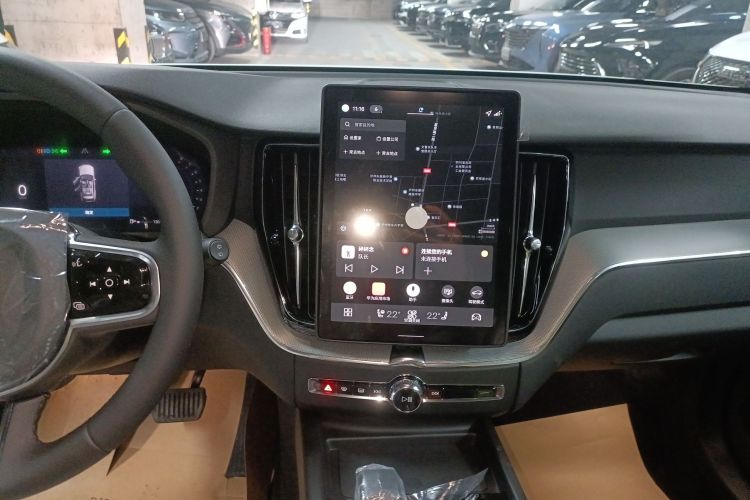沃尔沃XC60 2026款 B5 四驱智逸豪华版中控内饰16