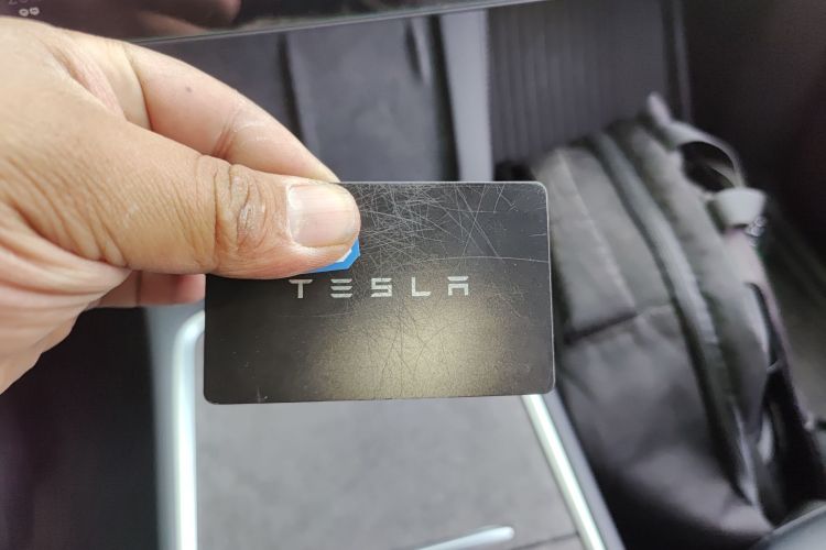 特斯拉 Model Y 2022款 改款 后轮驱动版中控内饰11