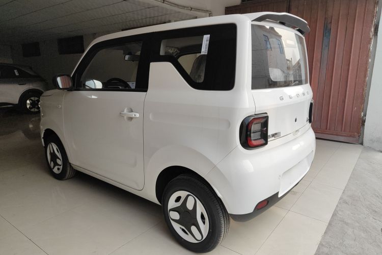 吉利银河 熊猫 2025款 210km 元气熊车身外观4