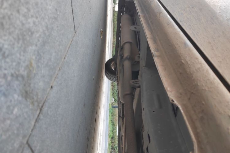 别克GL8 2014款 2.4L 行政版局部细节9001