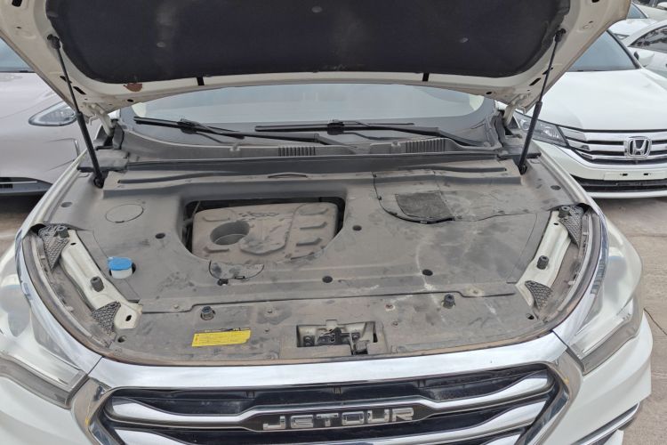 捷途X90 2019款 1.5T 自动悦享型 6座 国V局部细节24