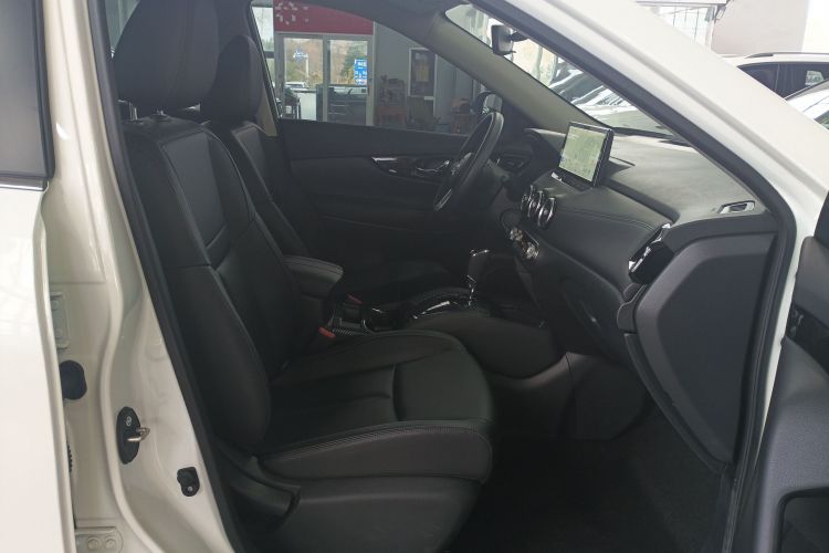 日产 奇骏 2025款 荣誉 2.0L 两驱真心版局部细节41