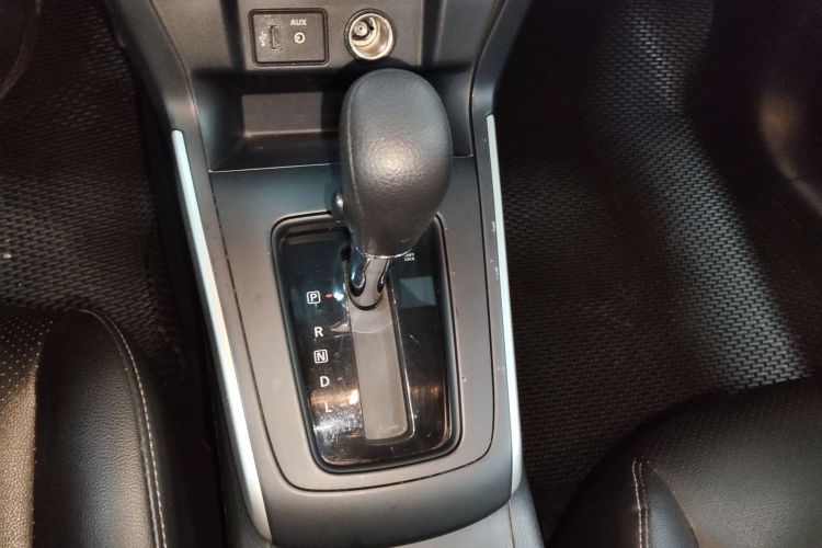 日产 轩逸 2021款 经典 1.6XL CVT豪华版中控内饰18