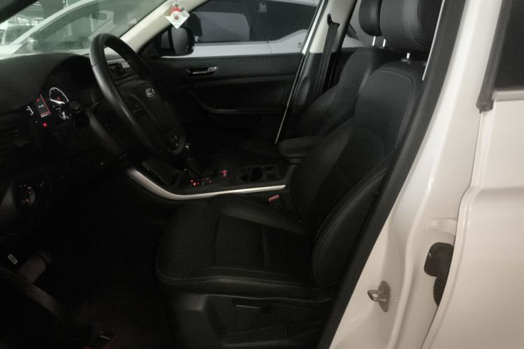 观致5 2018款 改款 1.6T 自动领先型中控内饰19