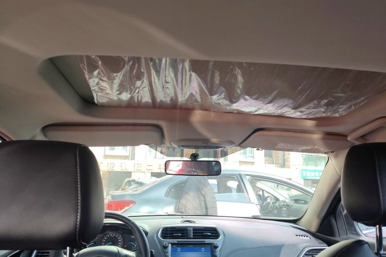 福特 福睿斯 2017款 幸福版 1.5L 自动时尚型中控内饰22