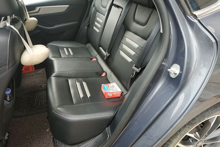 比亚迪 秦Pro 2020款 超越版 1.5TI 自动旗舰型中控内饰21