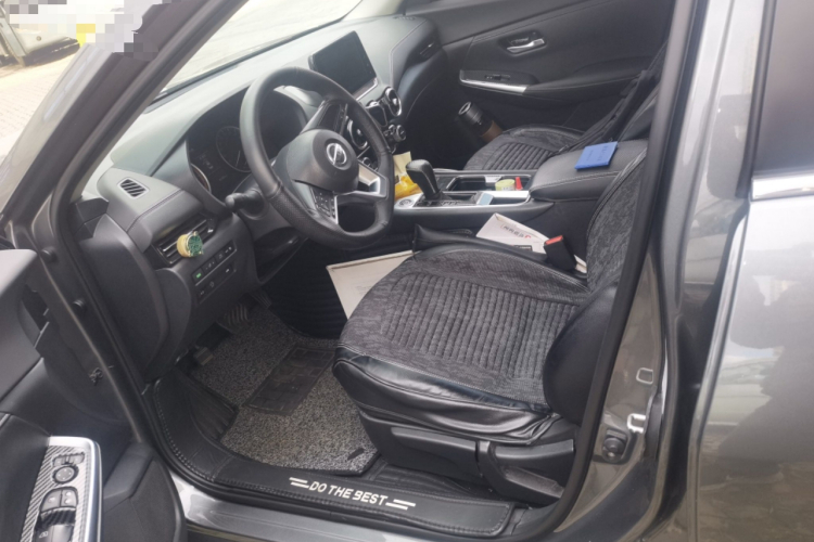 日产 轩逸 2020款 改款 1.6L XL CVT悦享版中控内饰19