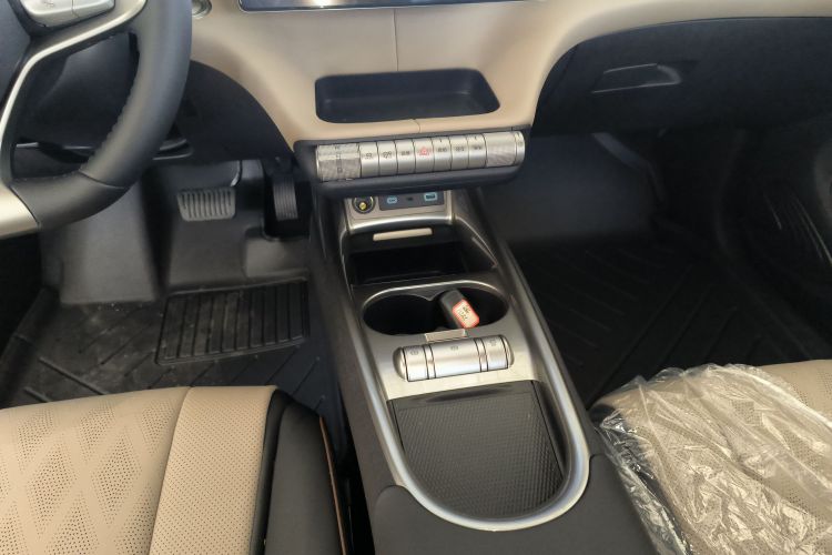 比亚迪 海豚 2025款 420km 自由版中控内饰18