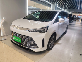 别克 世纪 2023款 2.0T 七座臻享款