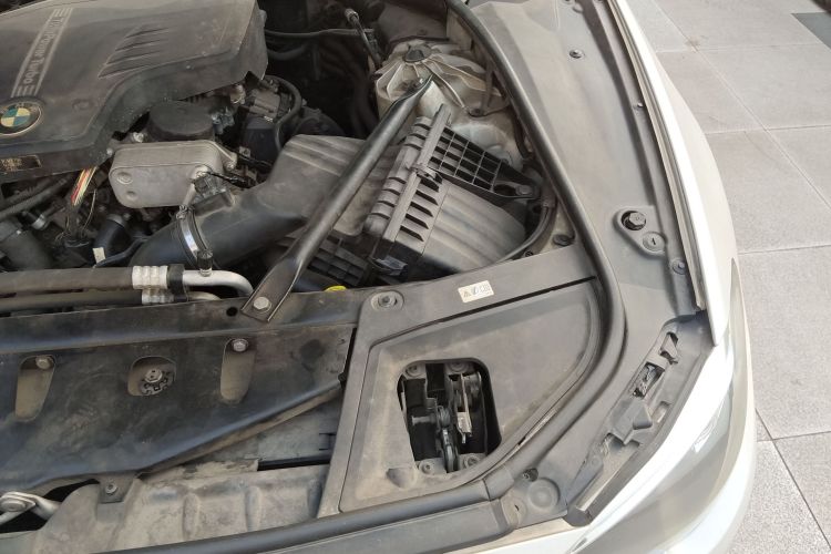 宝马5系 2014款 520Li 典雅型局部细节9007