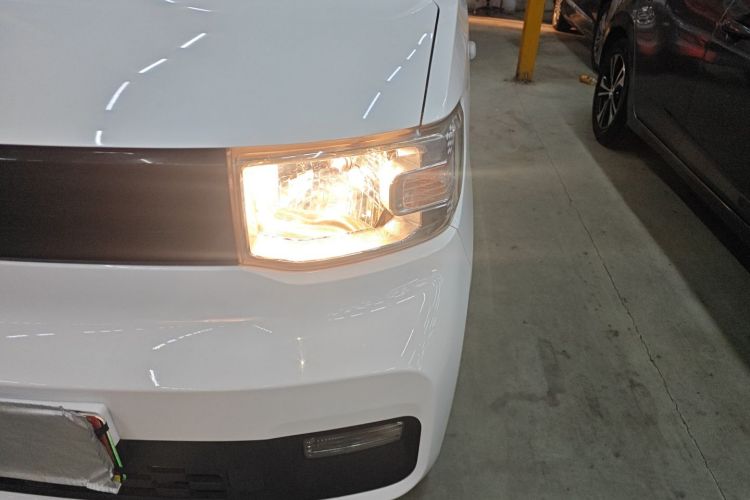 五菱汽车 宏光MINIEV 2020款 自在款 磷酸铁锂局部细节36