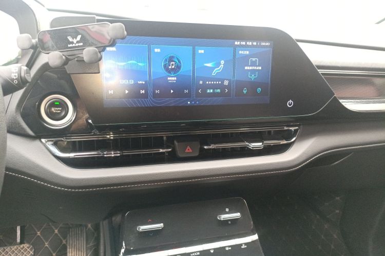 五菱汽车 五菱凯捷 2020款 1.5T CVT尊贵型中控内饰16