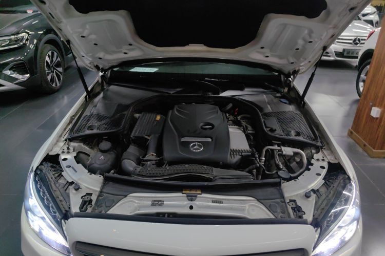 奔驰C级 2018款 C 180 L 时尚型运动版局部细节24