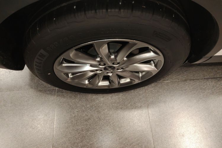 林肯 冒险家 2021款 2.0T 两驱尊享版车身外观6003