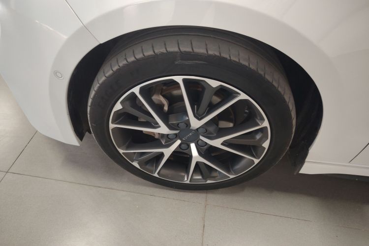 领克03 2020款 2.0TD 自动劲Pro版车身外观6007