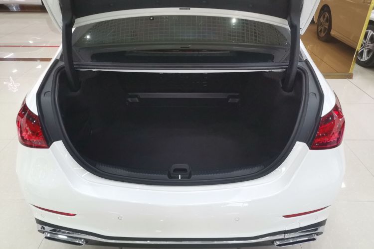 奔驰C级 2023款 改款 C 200 L 运动版机舱底盘23