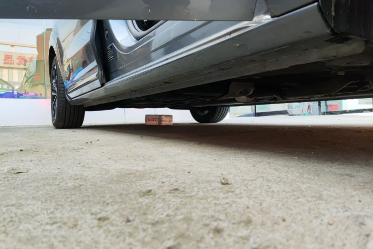 荣威iMAX8 2021款 400TGI Supreme系列陆尊版局部细节9001