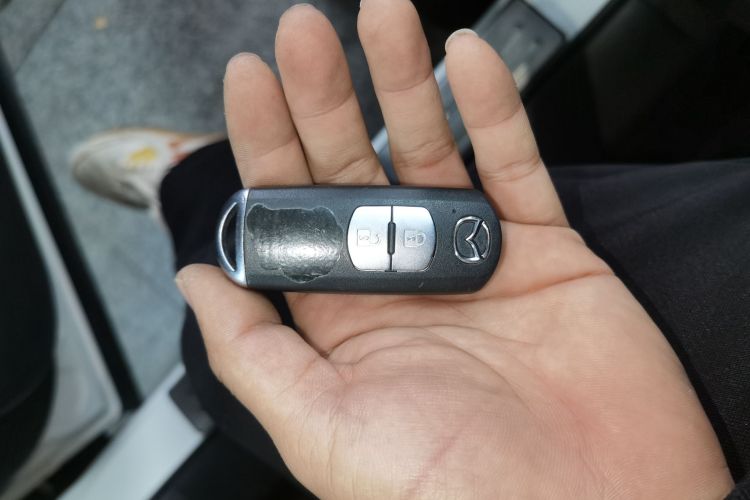 马自达CX-5 2015款 2.0L 自动两驱都市型中控内饰11