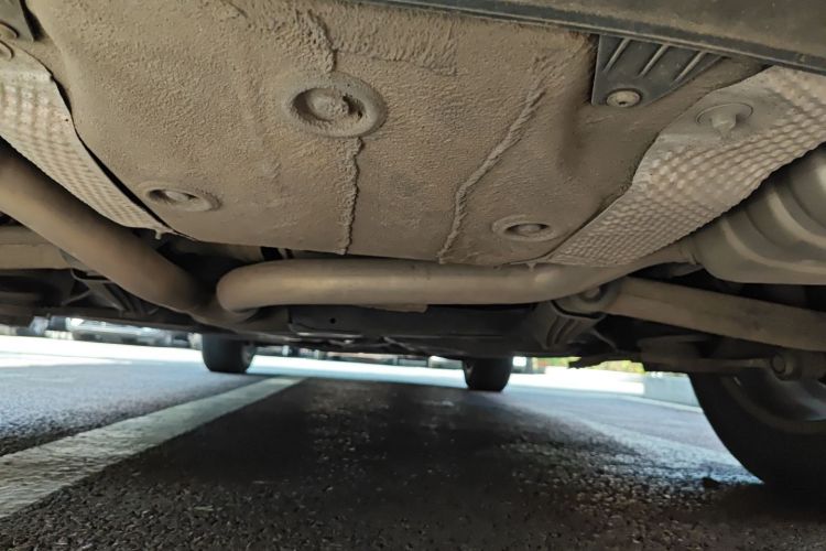 奥迪Q5 2015款 40 TFSI 进取型局部细节9009