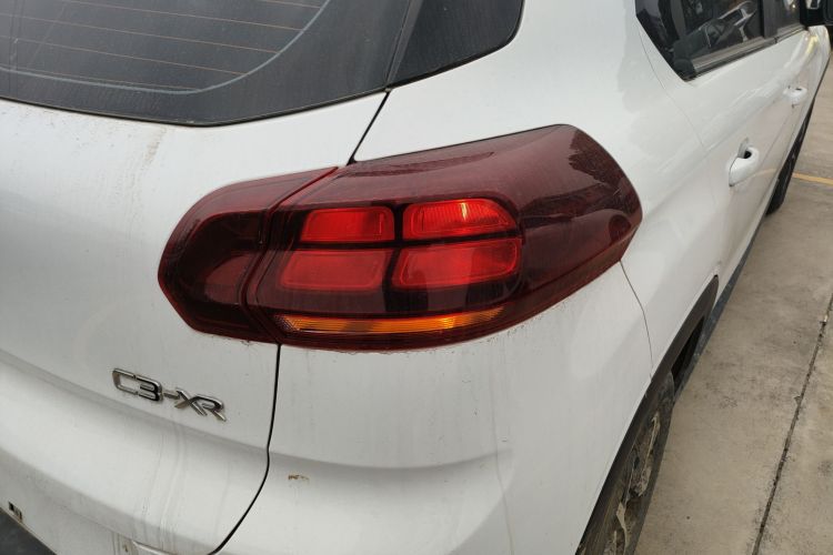 雪铁龙C3-XR 2021款 190THP DCT致尚版车身外观9