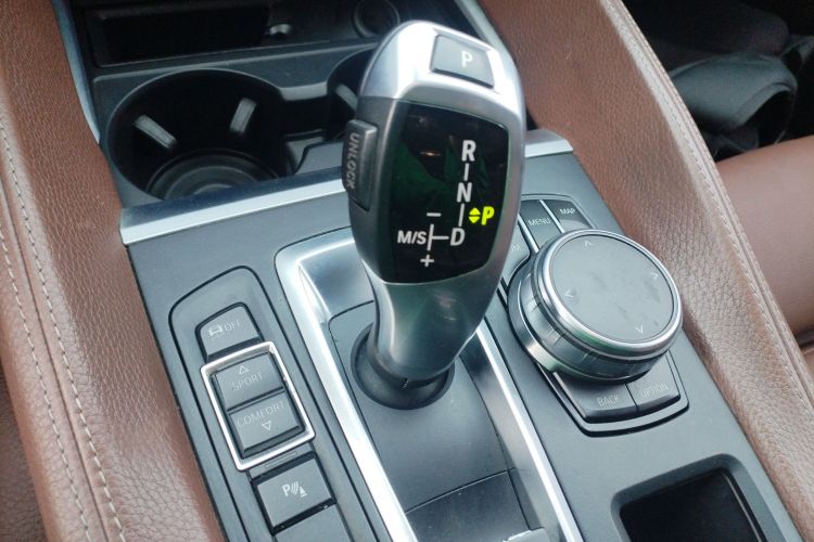 宝马X6 2017款 xDrive28i局部细节18