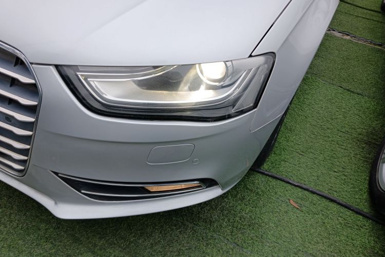 奥迪A4L 2015款 35 TFSI 自动舒适型车身外观36