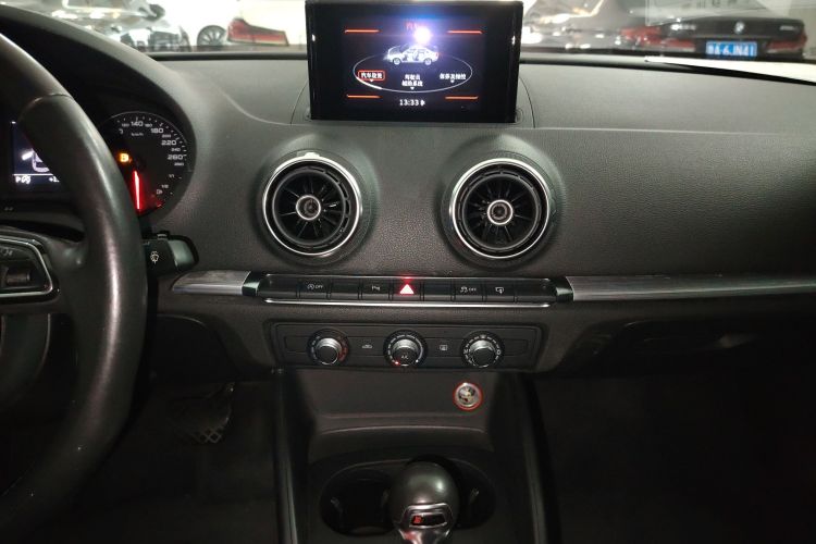 奥迪A3 2016款 Limousine 35 TFSI 领英型局部细节16