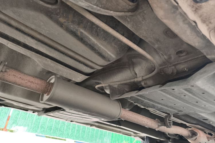 北京现代ix35 2013款 2.0L 自动两驱舒适型GL 国IV局部细节9002