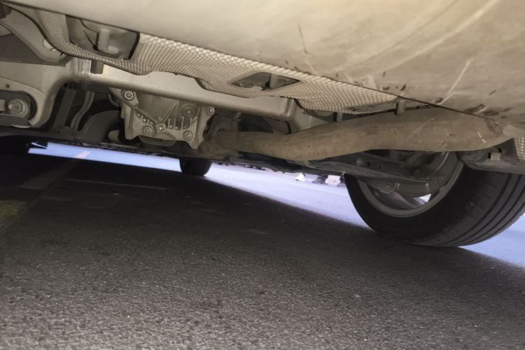 宝马5系 2019款 525Li M运动套装局部细节9009