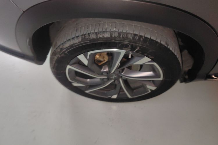 小鹏G3 2021款 G3i 520G+车身外观6002