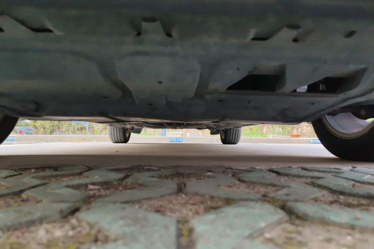 大众 朗逸 2013款 改款经典 1.6L 手动舒适版局部细节9008