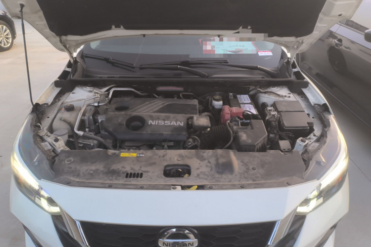 日产 轩逸 2020款 1.6L XL CVT悦享版机舱底盘24