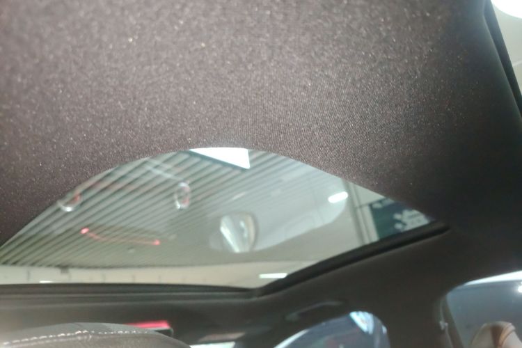 奔驰C级 2022款 C 260 L 运动版中控内饰22