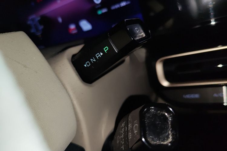 宝骏KiWi EV 2023款 大疆版 磷酸铁锂中控内饰18