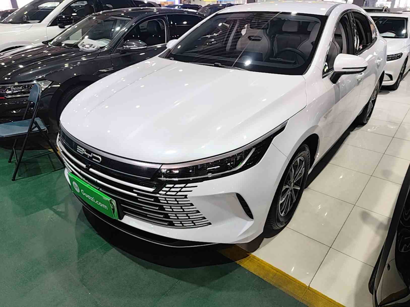 比亚迪 驱逐舰05 2024款 荣耀版 DM-i 55KM 豪华型(2)