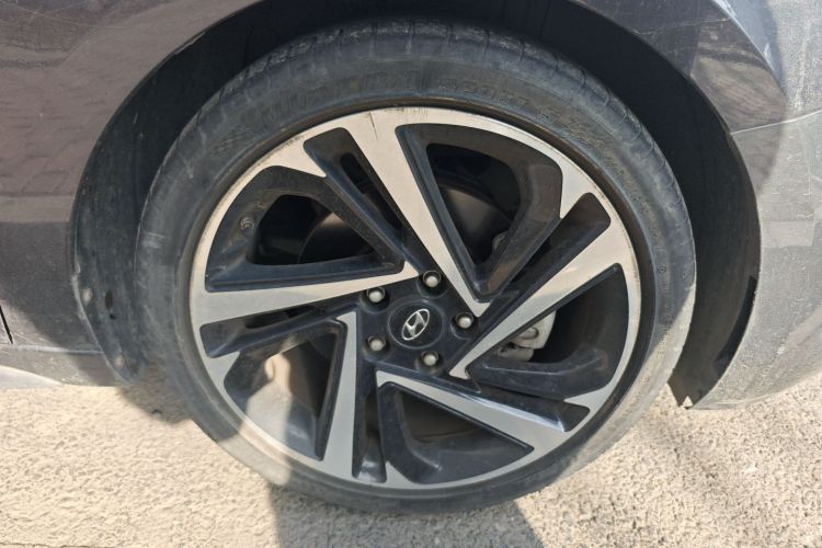 现代 菲斯塔 2019款 280TGDi 智速版 国VI车身外观10