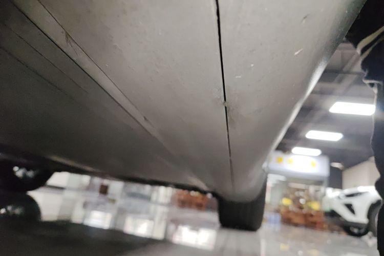 特斯拉 Model Y 2021款 长续航全轮驱动版局部细节9002