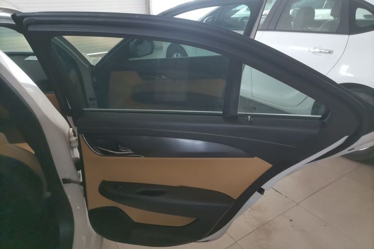 凯迪拉克ATS(进口) 2014款 28T 舒适型中控内饰7006