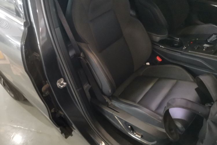 领克01 EM-P 2023款 1.5TD EM-P AM局部细节41