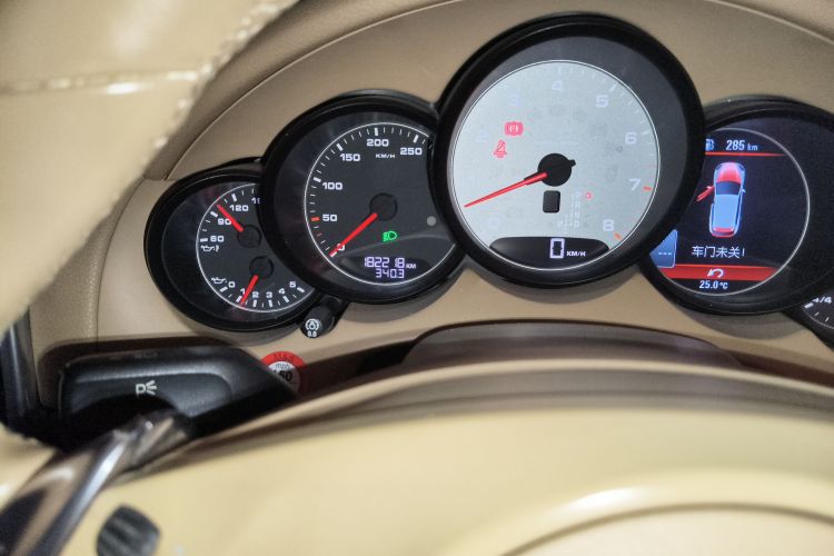 保时捷 2012款 Cayenne GTS 4.8L中控内饰15
