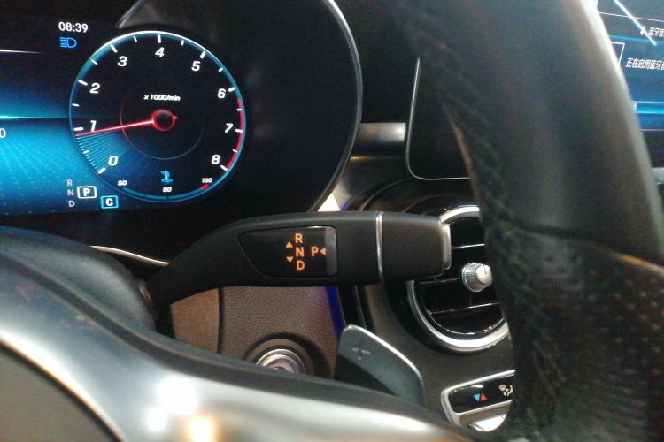 奔驰C级 2021款 C 200 L 时尚型运动版中控内饰18