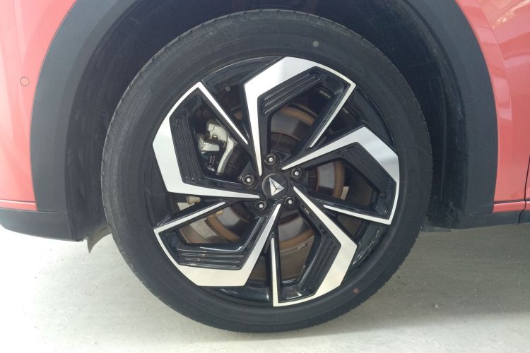 深蓝汽车 深蓝S07 2024款 215Max 乾崑智驾ADS SE增程版车身外观6007