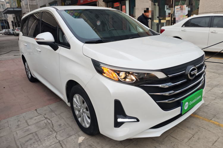 广汽传祺 传祺M6 2019款 270T 自动豪华版（七座）国V车身外观3