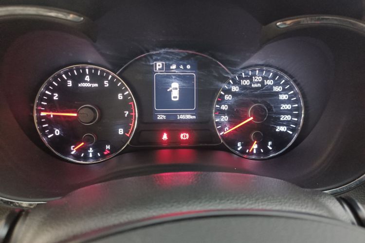 起亚K3 2016款 1.6L 自动天窗版局部细节14