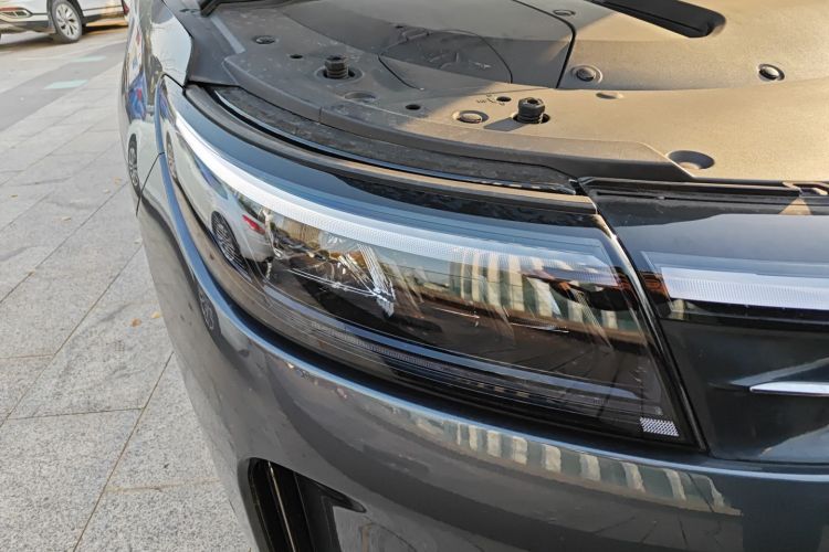 鸿蒙智行 问界M7 2022款 1.5T 后驱舒适版车身外观8