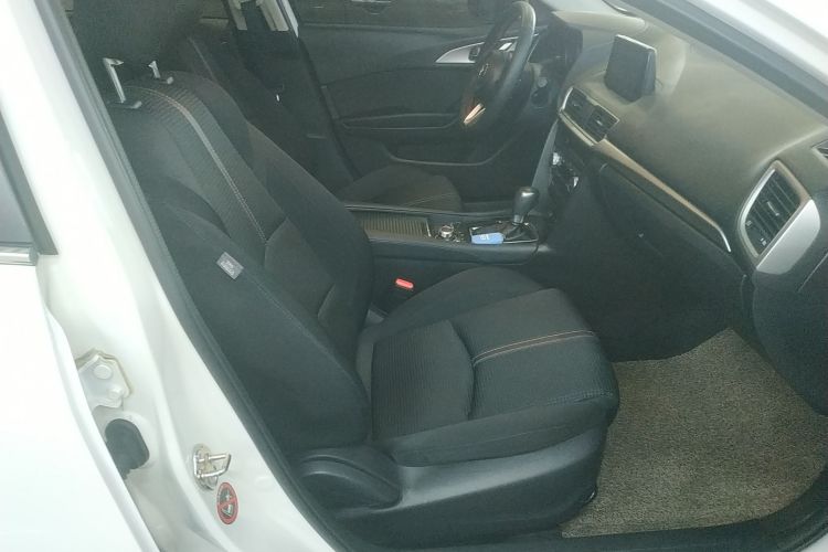 马自达3 昂克赛拉 2017款 两厢 1.5L 自动豪华型 国V局部细节41